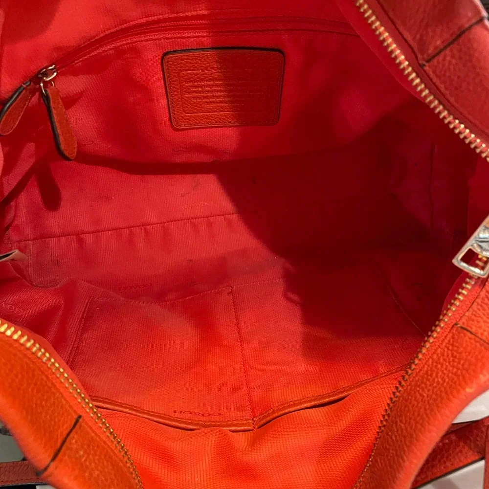 Coach Scout Hobo Bag - Picture 5 of 10